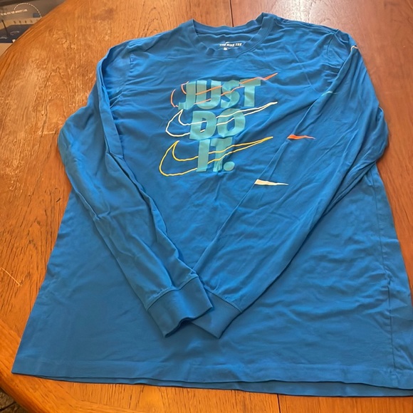Nike Other - Nike Tee size XL